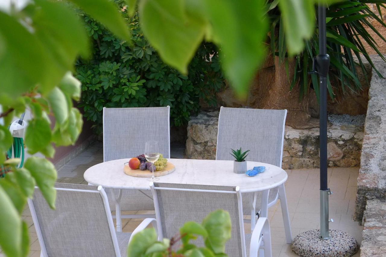 Maria & Manos Guest House, Agios Onoufrios Beach Extérieur photo